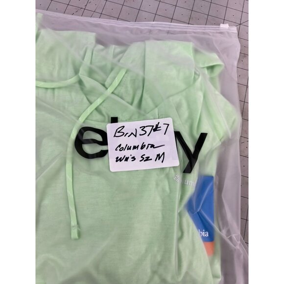 Columbia Women's Sun Trek Hooded Pullover Sz. M Green Lightweight Long Sleeve - Picture 6 of 11